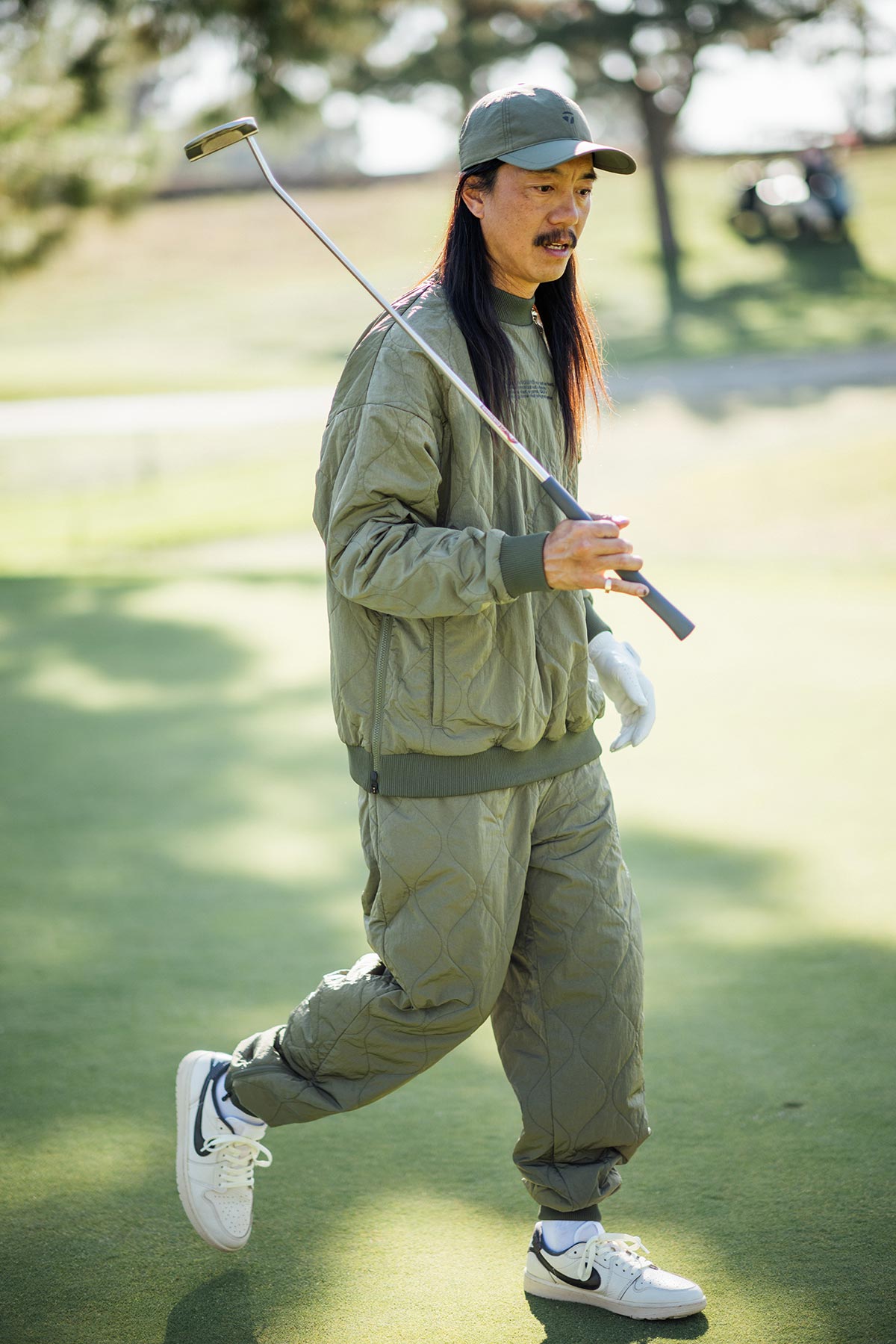 テーラーメイド キルティング上下 ピンク 新品同様 Mサイズ