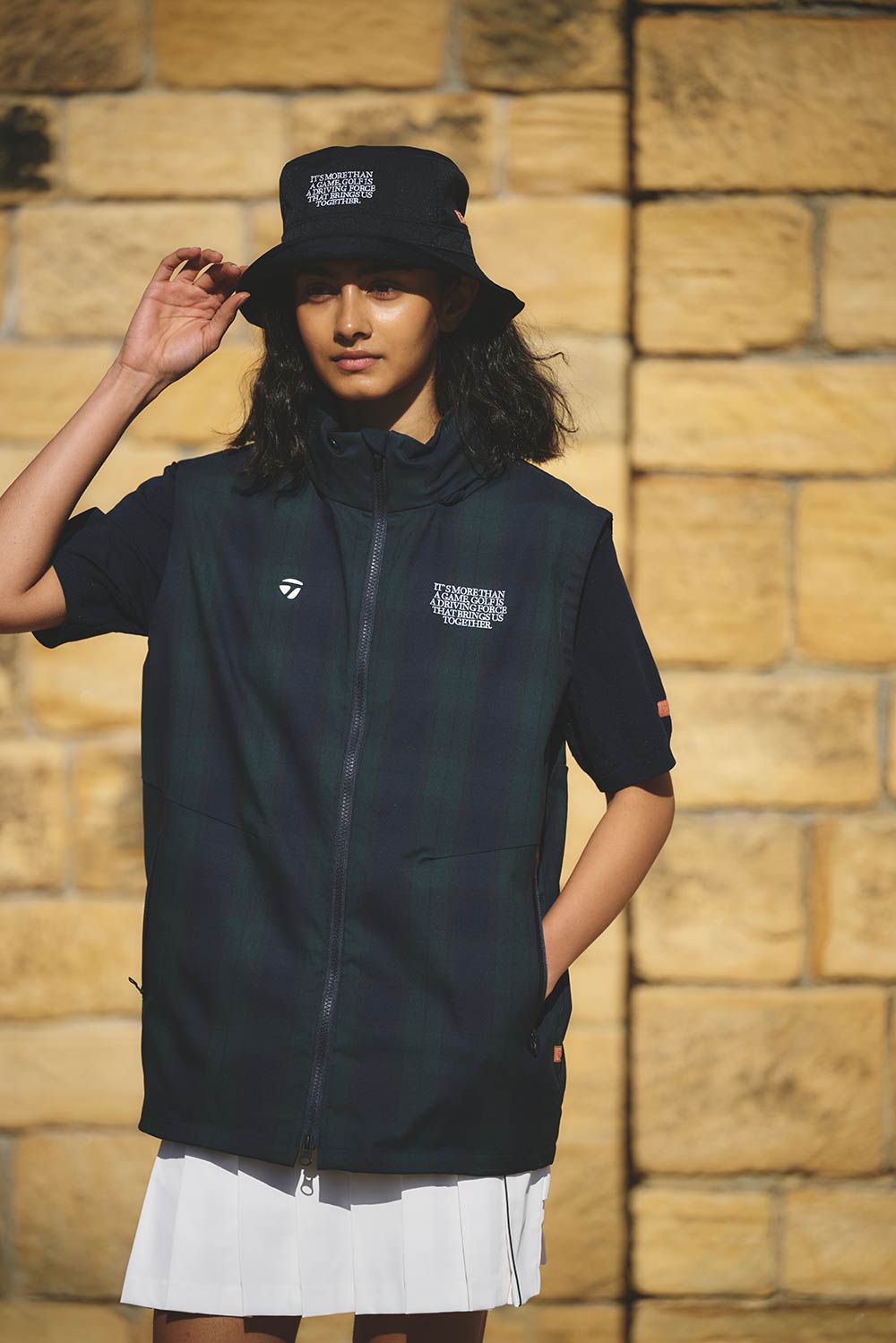 TAYLOR MADE テーラーメイドxUNITED ARROWS ゴルフウェア 秋のゴルフウェア】ゴルフ上級者50代カップルにふさわしい