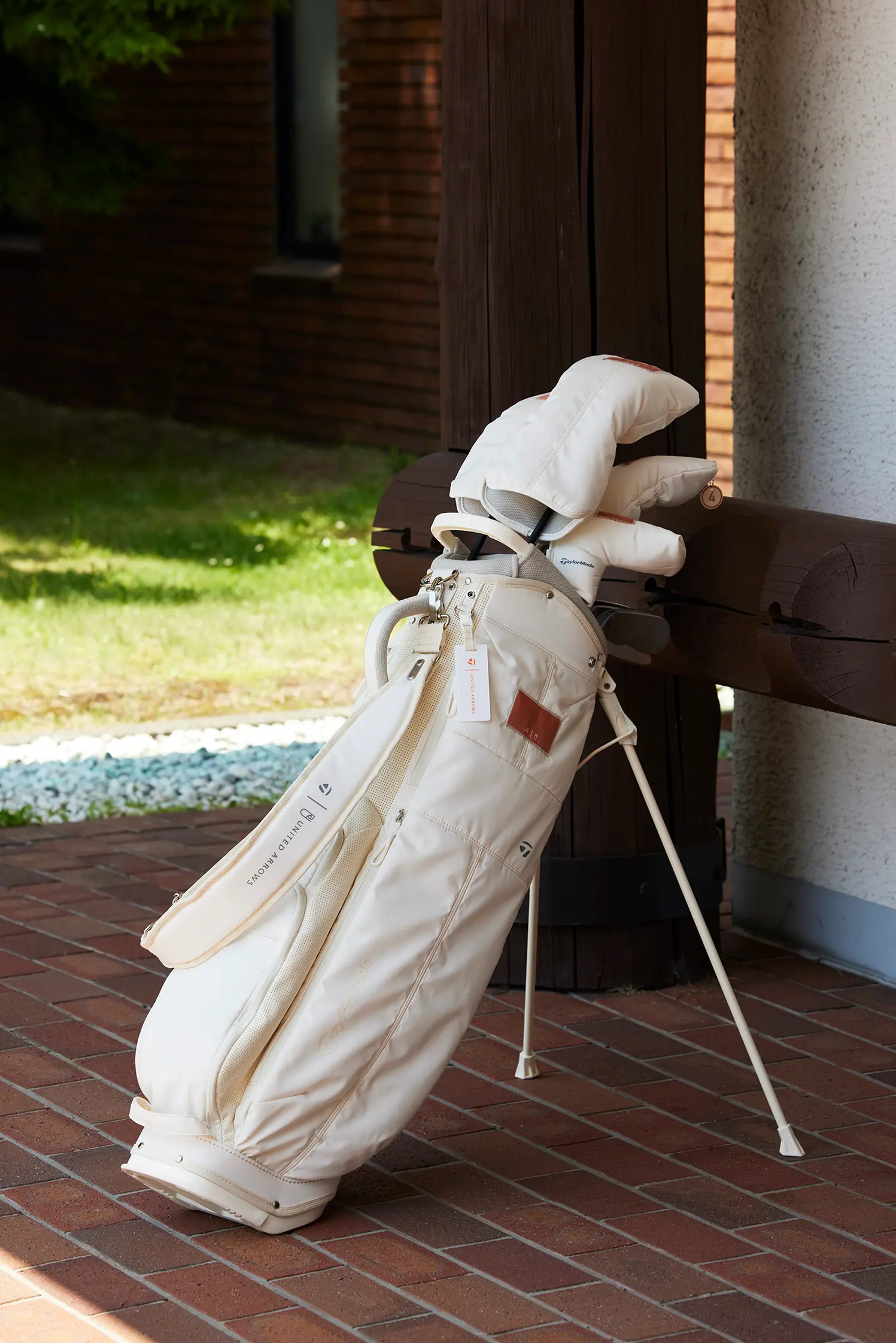 【美品】ユナイテッドアローズゴルフ　2025 Lサイズ 特集｜UNITED ARROWS GOLF