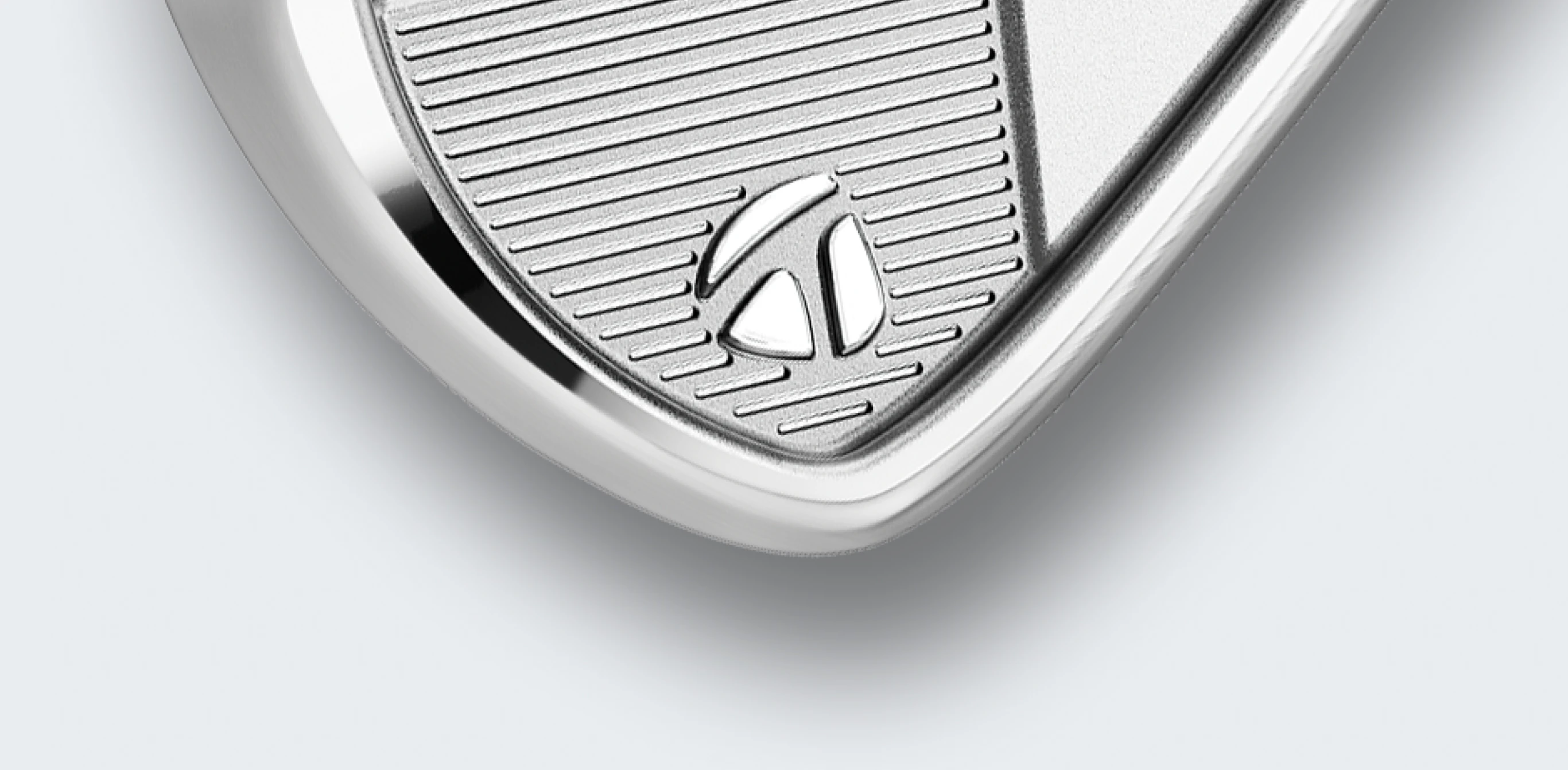 P700 series | TaylorMade Golf | テーラーメイド ゴルフ公式サイト